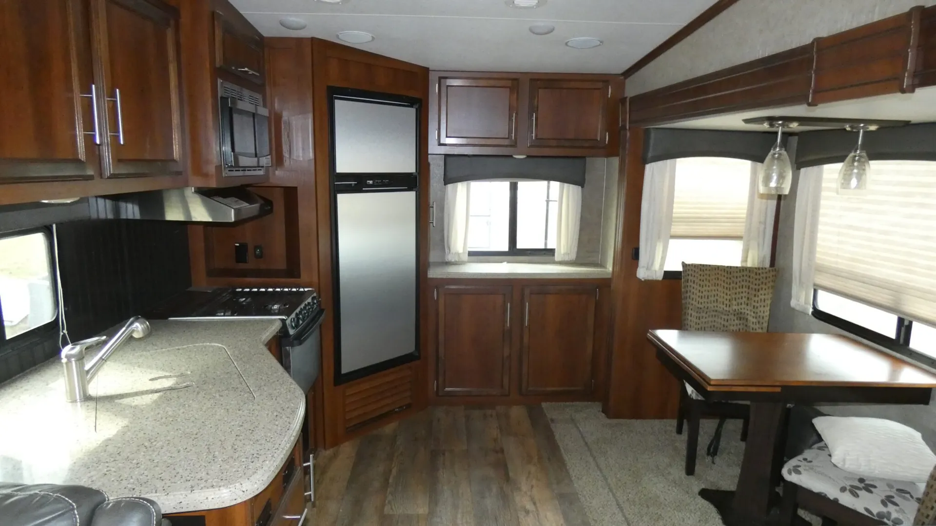 2017 Jayco Eagle HT 275RKDS - Photo 3