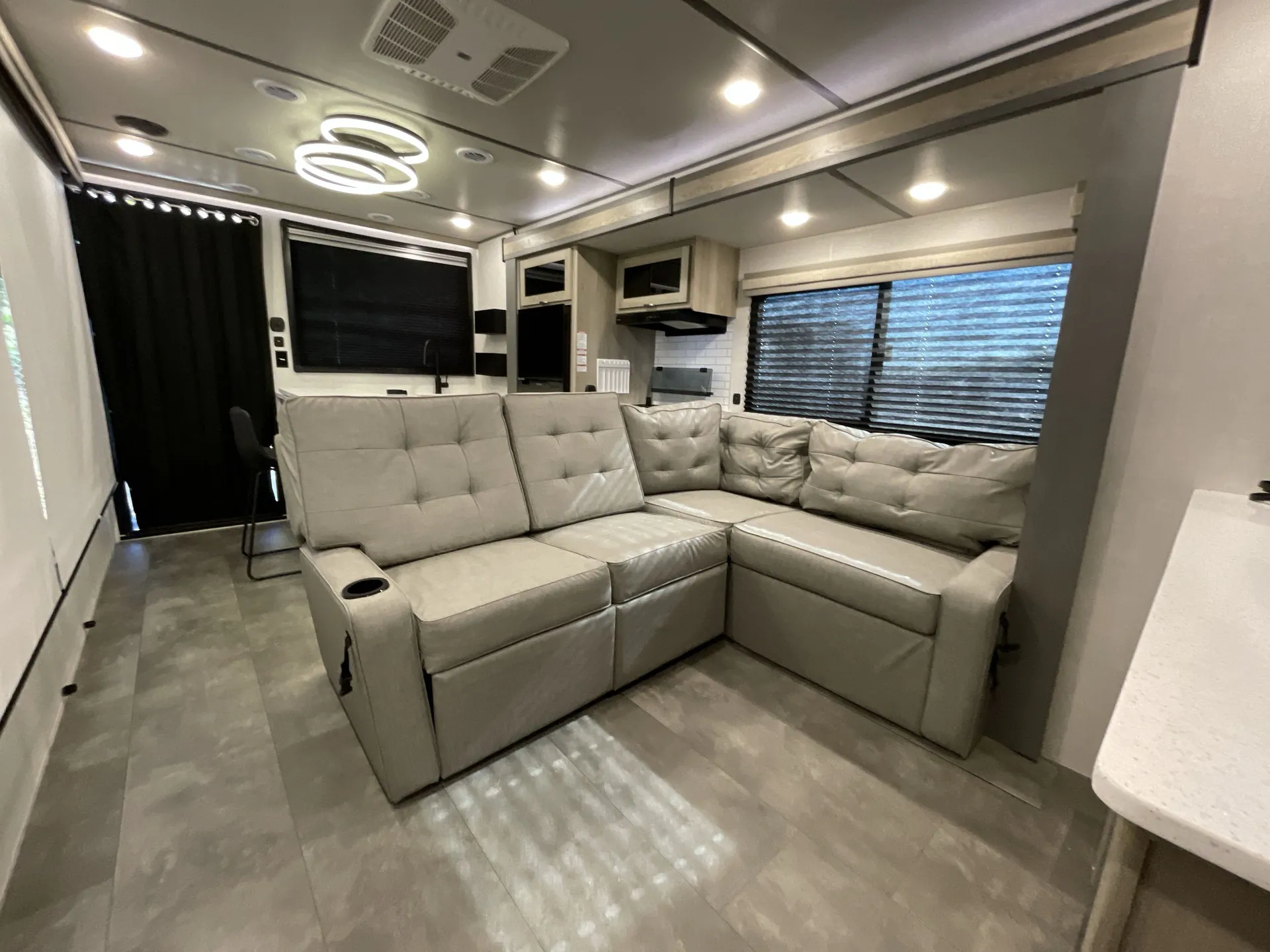 2025 Forest River Salem FSX 269VC — living area main