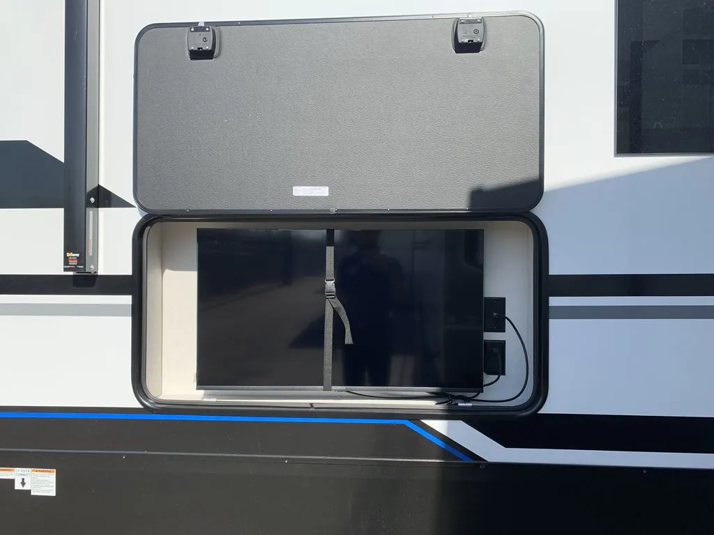 2027 Forest River RV Wolverine 32JF, Photos photo 21