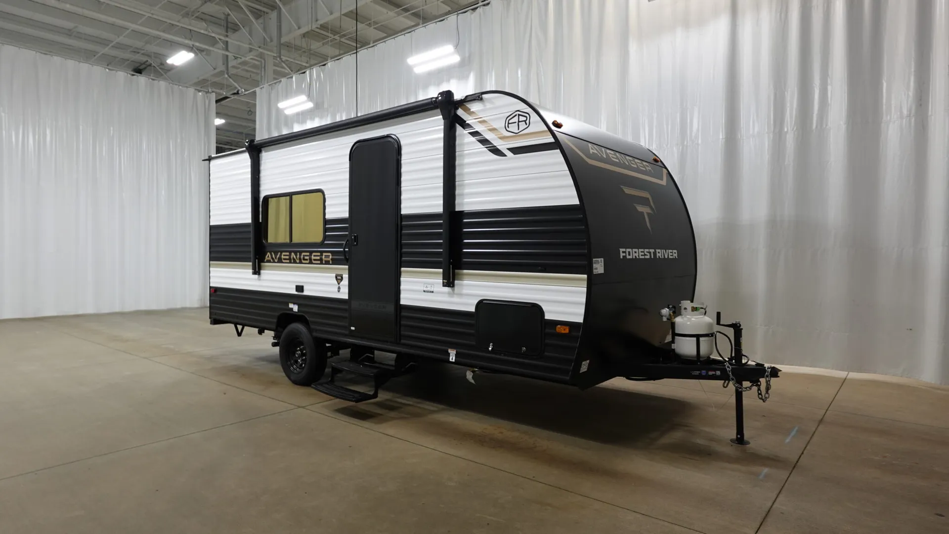 2026 Prime Time RV Avenger LT 16RBX - Photo 2