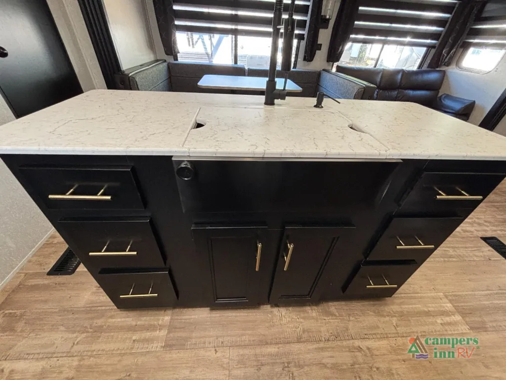 2022 Forest River Cherokee 304BH, Photos photo 22