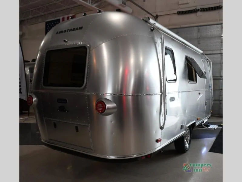 2026 Airstream World Traveler 22RB - Photo 3