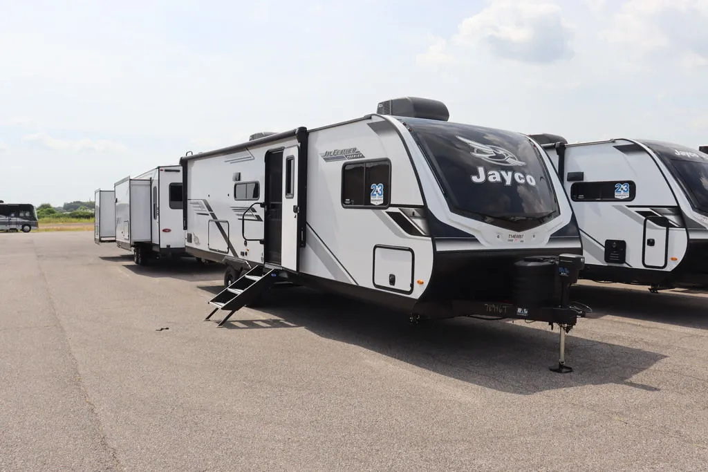 2026 Jayco Jay Feather 28RB - Photo 2