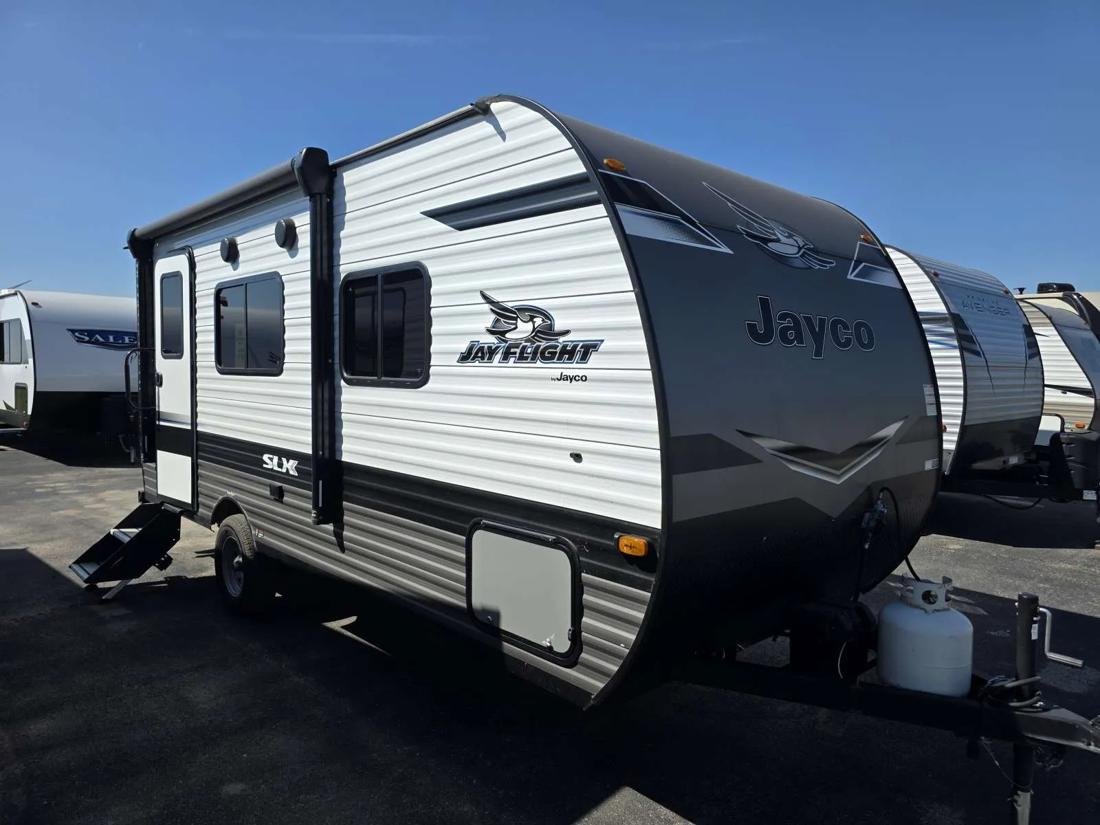 2023 Jayco Jay Flight SLX 195RB - Photo 2