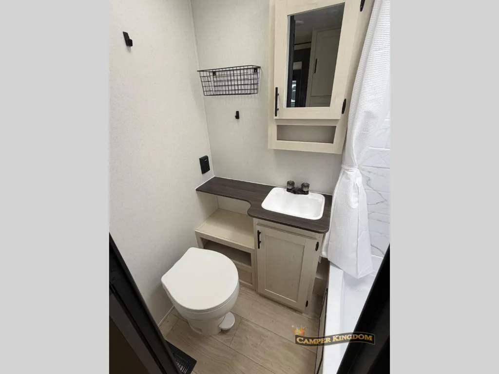 2027 Shasta I-5 530BQB, Photos photo 28
