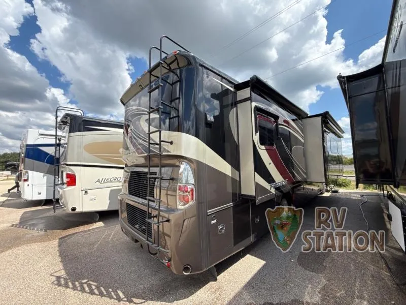 2015 Tiffin Motorhomes Phaeton Used    36 GH - Photo 3