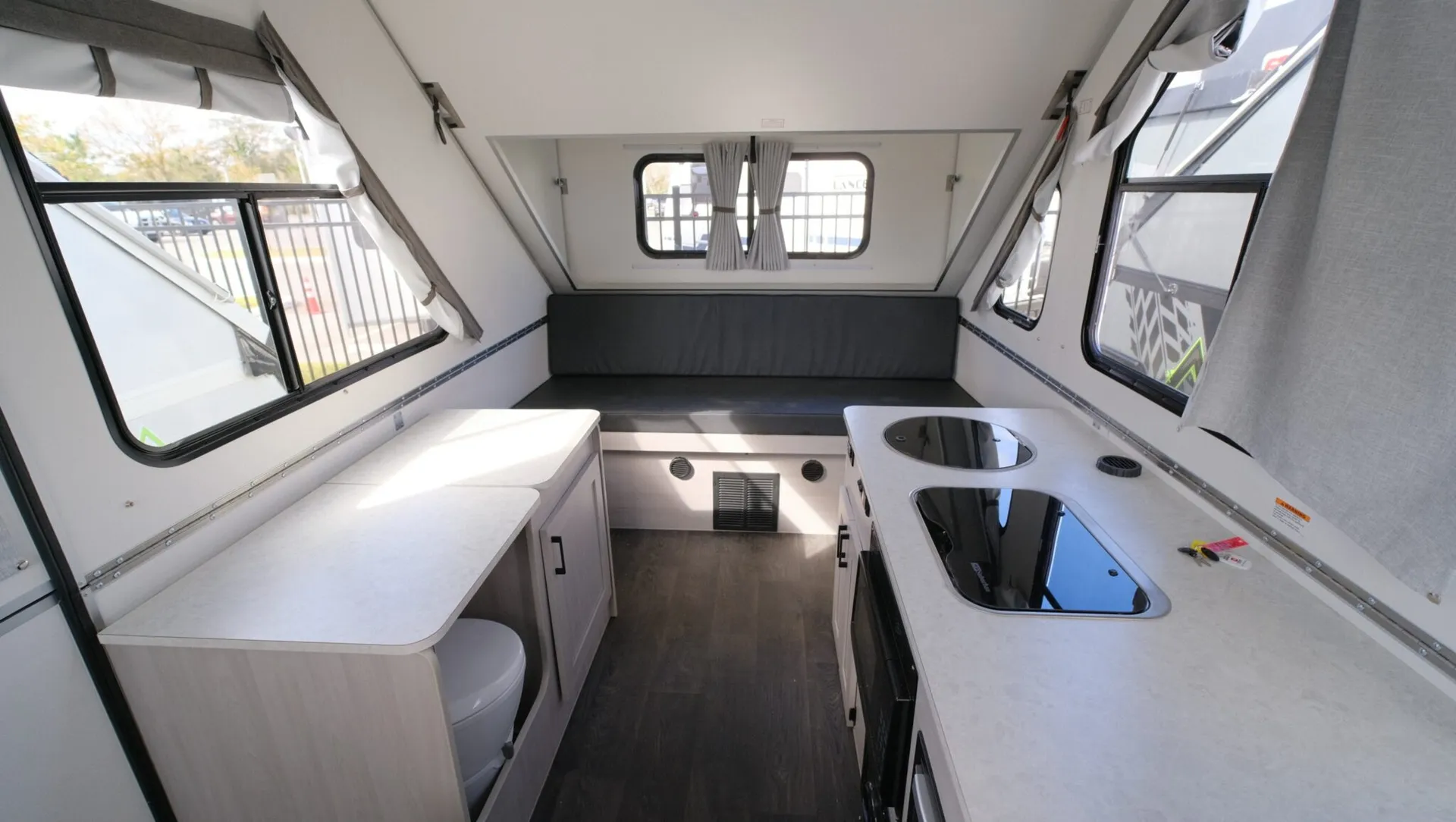 2026 Aliner Expedition Rear Sofa - Photo 3