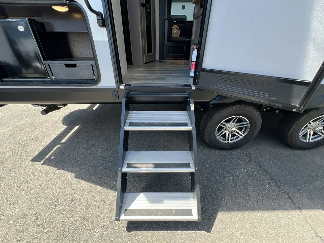 2022 Jayco White Hawk 27RB - Photo 4