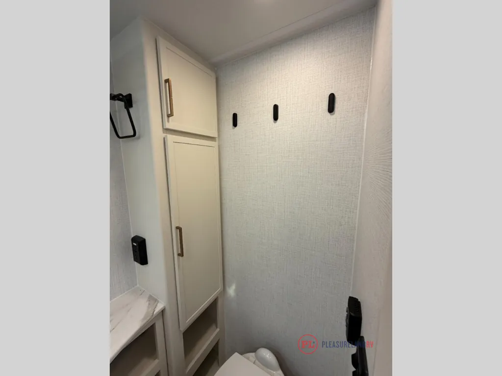 2026 Brinkley Model Ix 20X, Photos photo 20
