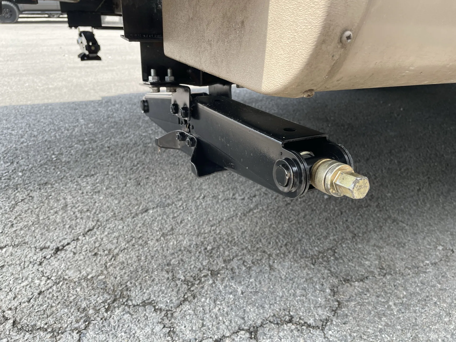 2018 Forest River Rockwood Roo 21SS — leveling system