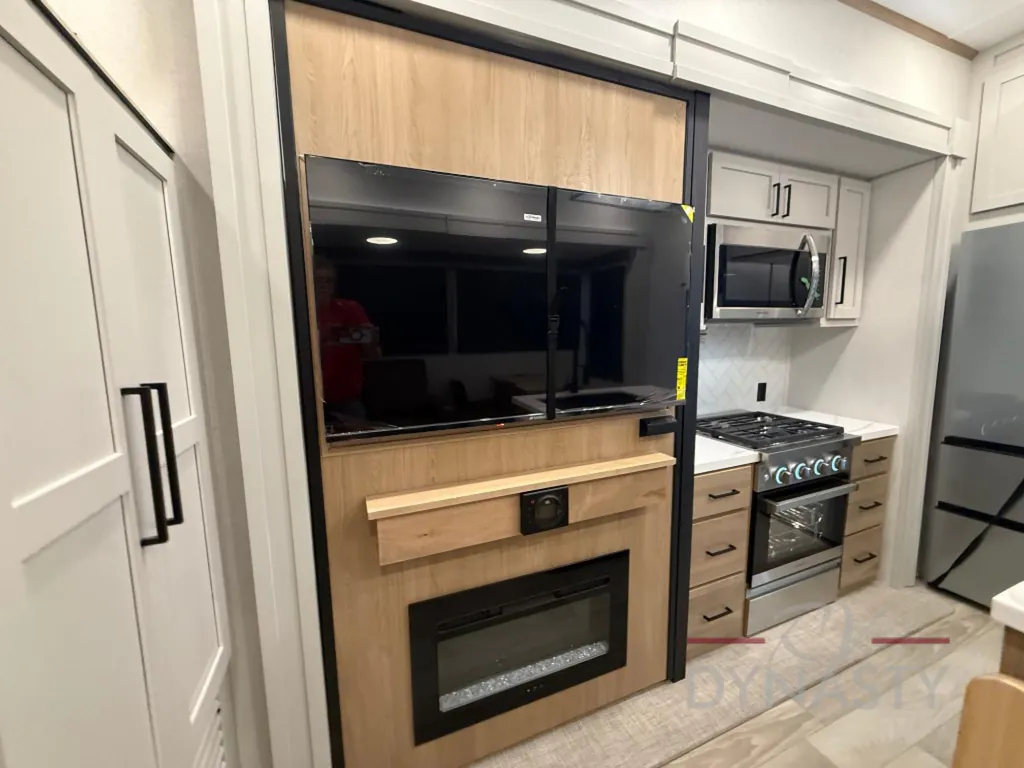 2026 Forest River Sandpiper Destination Trailers 41DUPLEX, Photos photo 40