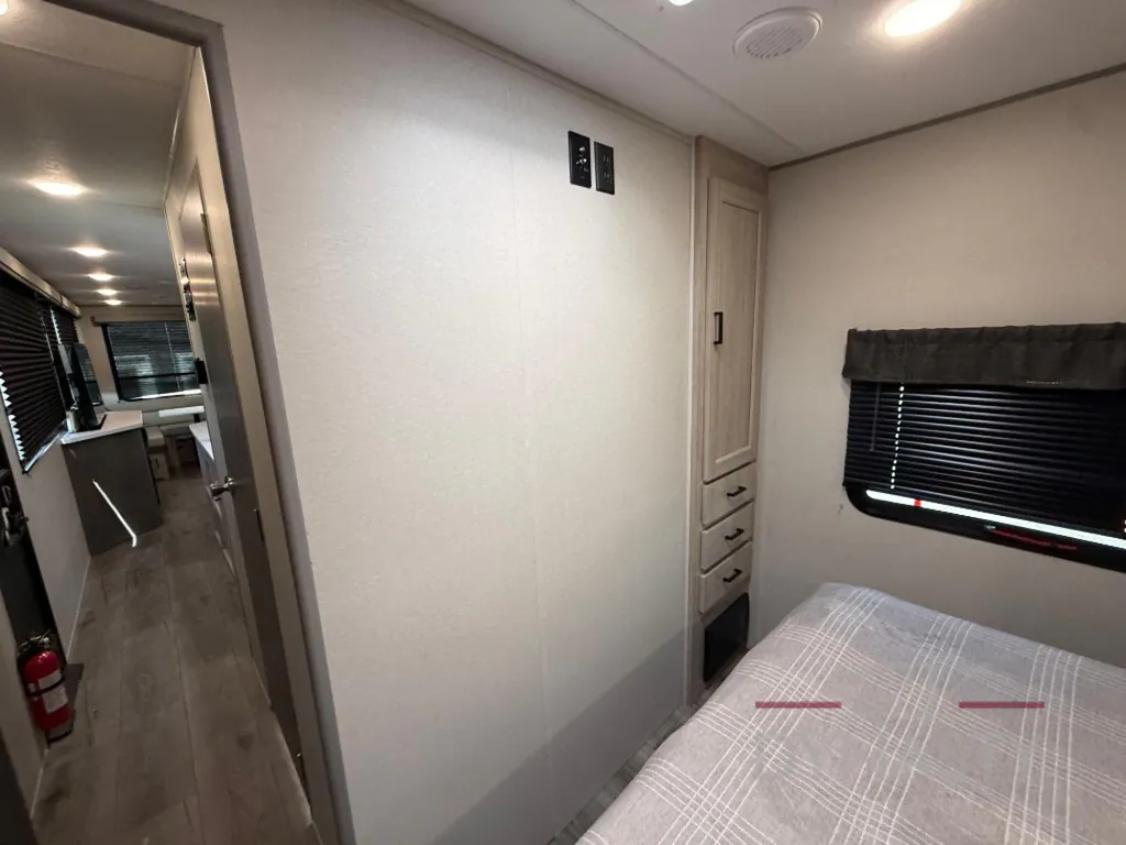 2026 Coachmen Catalina Legacy Edition 283RNR, Photos photo 55