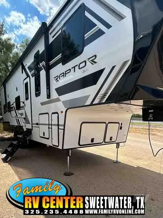 2025 Keystone Carbon 310 - Photo 3