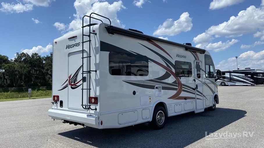 2023 Thor Motor Coach Vegas 25.7 - Photo 4