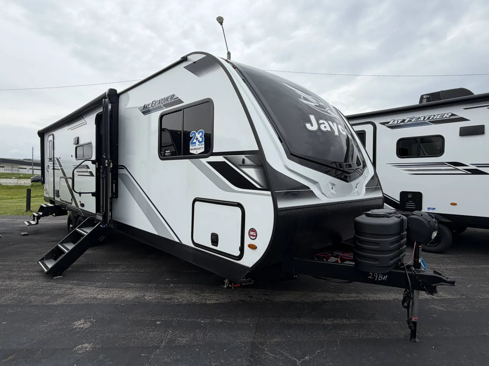2026 Jayco Jay Feather 29BHB - Photo 2