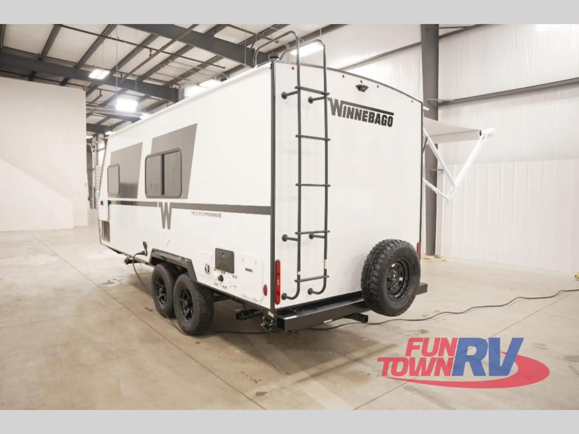 2026 Winnebago Micro Minnie 2000TRB - Photo 4