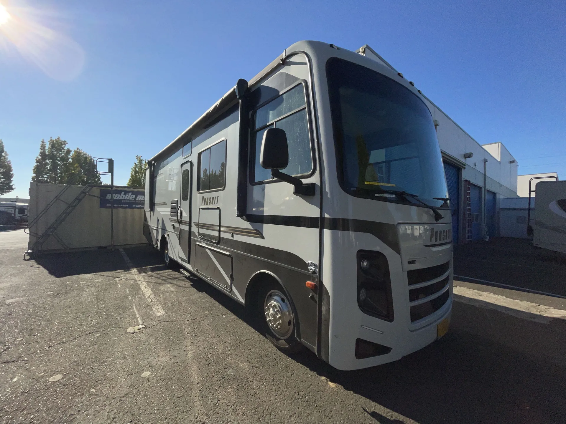 2023 Coachmen Pursuit 31BH