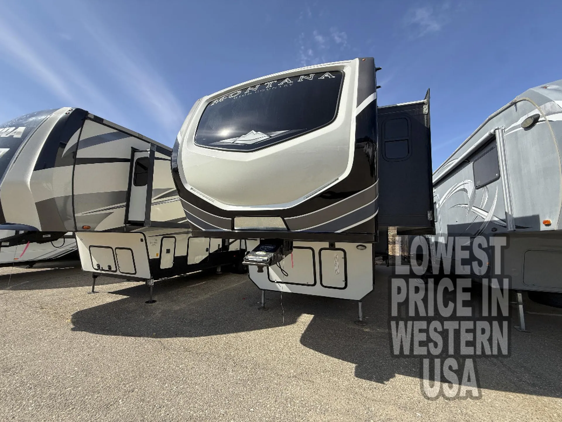 2020 Keystone Montana High Country 295RL - Photo 2