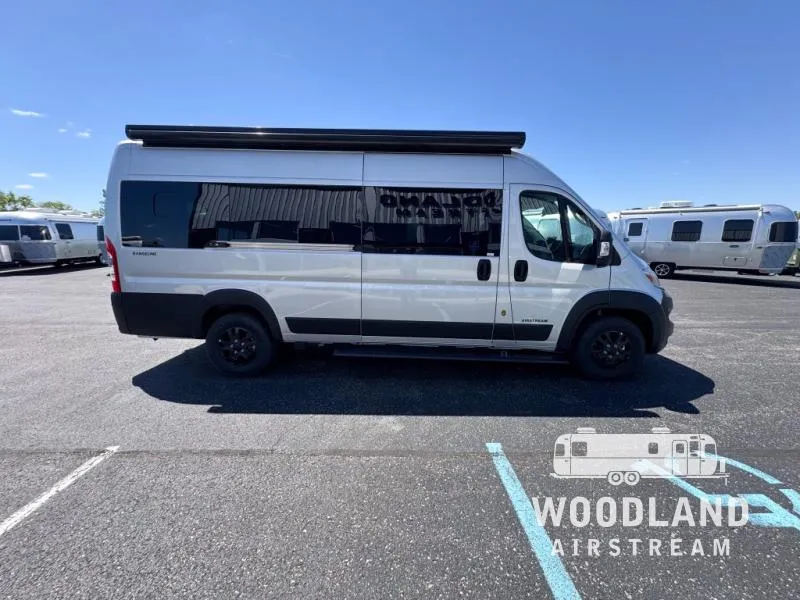 2026 Airstream Rangeline New    Std. Model - Photo 4