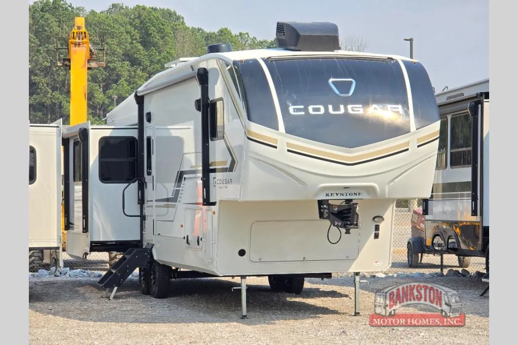 2026 Keystone Cougar Half-Ton 29MBD - Photo 2
