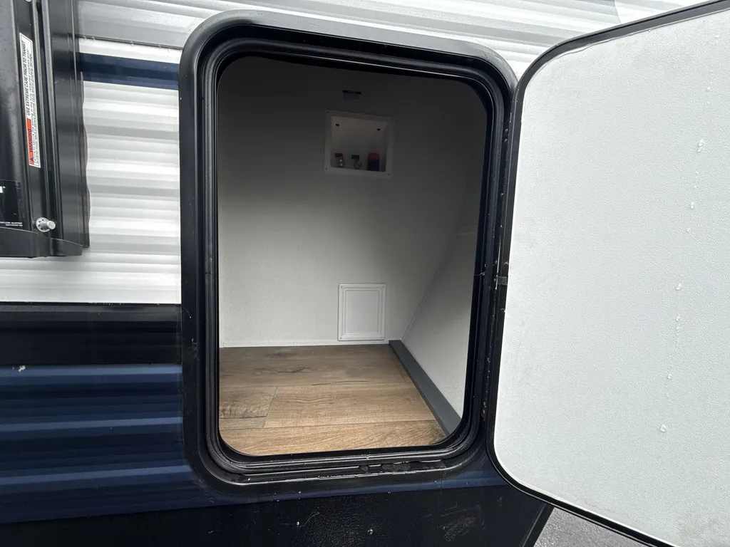 2026 Forest River Puma 32BHFS, Photos photo 4