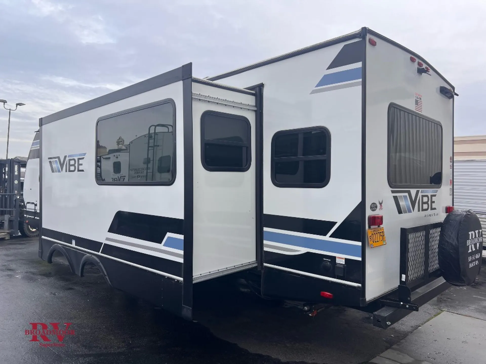 2024 Forest River Vibe West 26RL - Photo 4