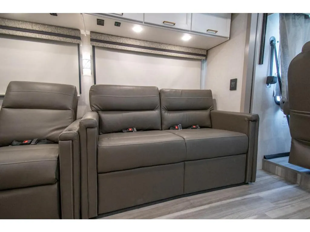 2026 Thor Motor Coach Windsport 36H, Photos photo 9