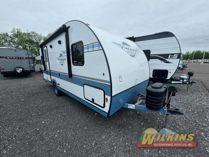 2026 Gulf Stream Vintage Cruiser 19ERD - Photo 2