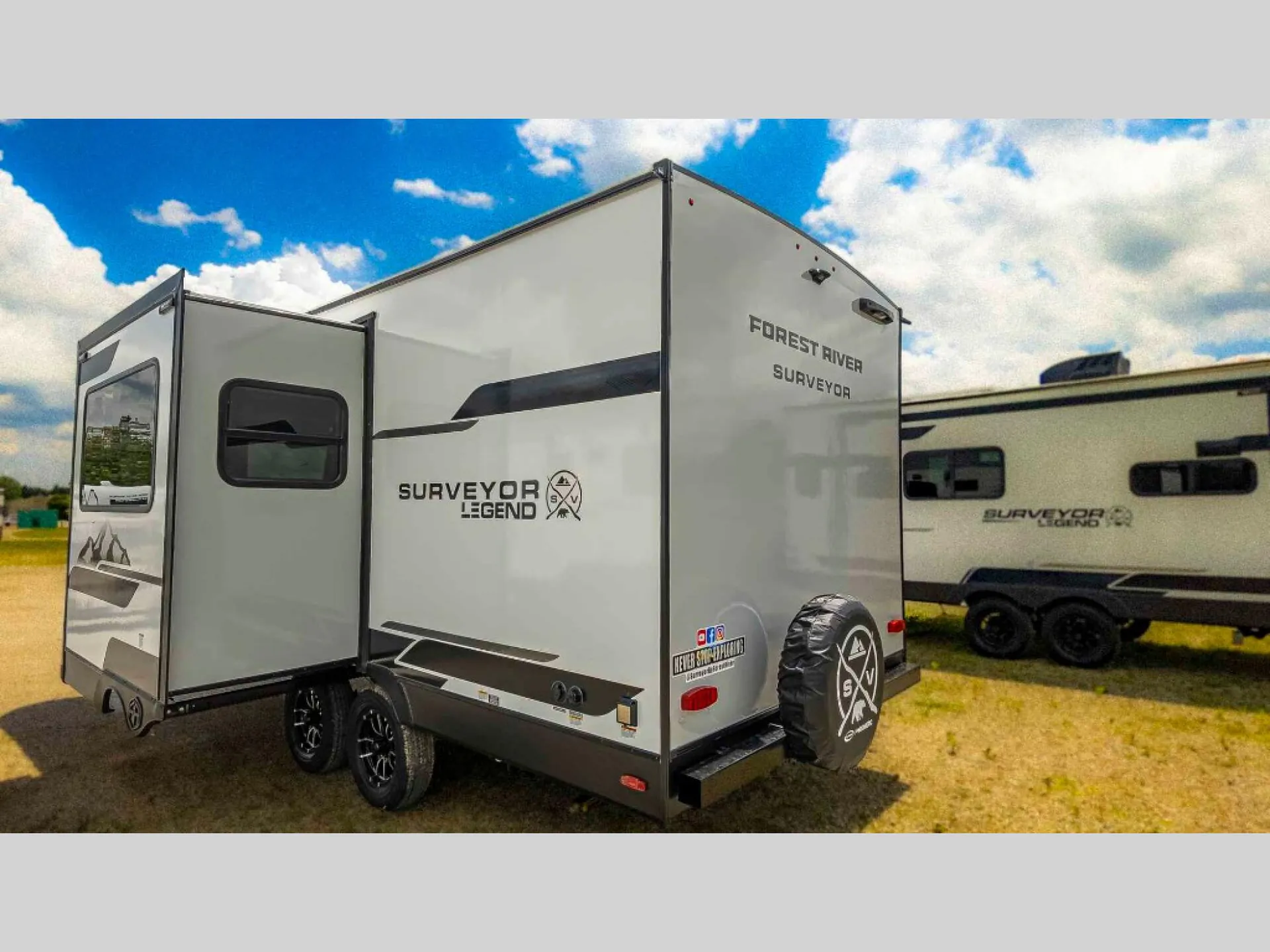 2026 Forest River Surveyor Legend 202RBLE — Photo 5