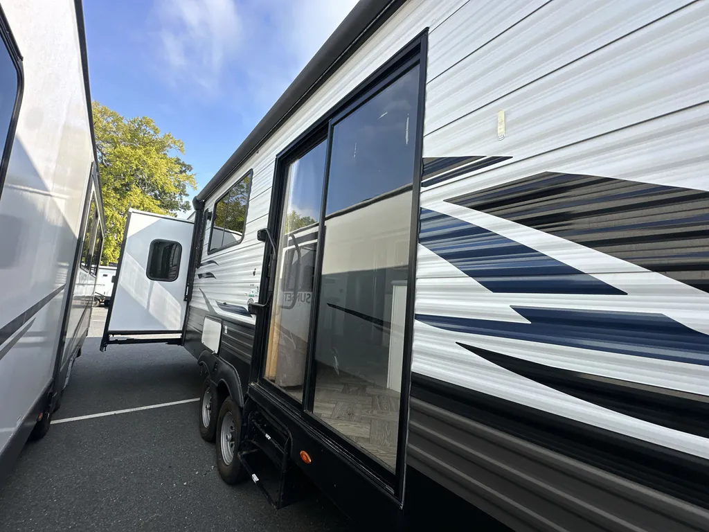 2023 Forest River Puma Vista 38DEN, Photos photo 3