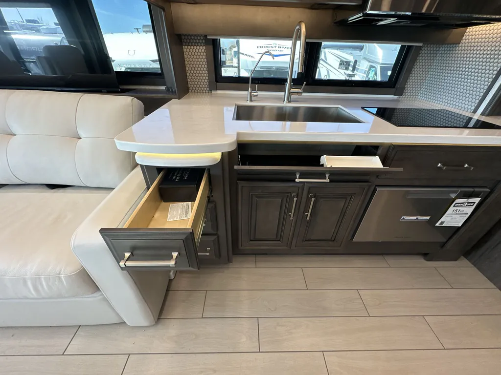 2026 Entegra Coach Aspire 44D, Photos photo 14