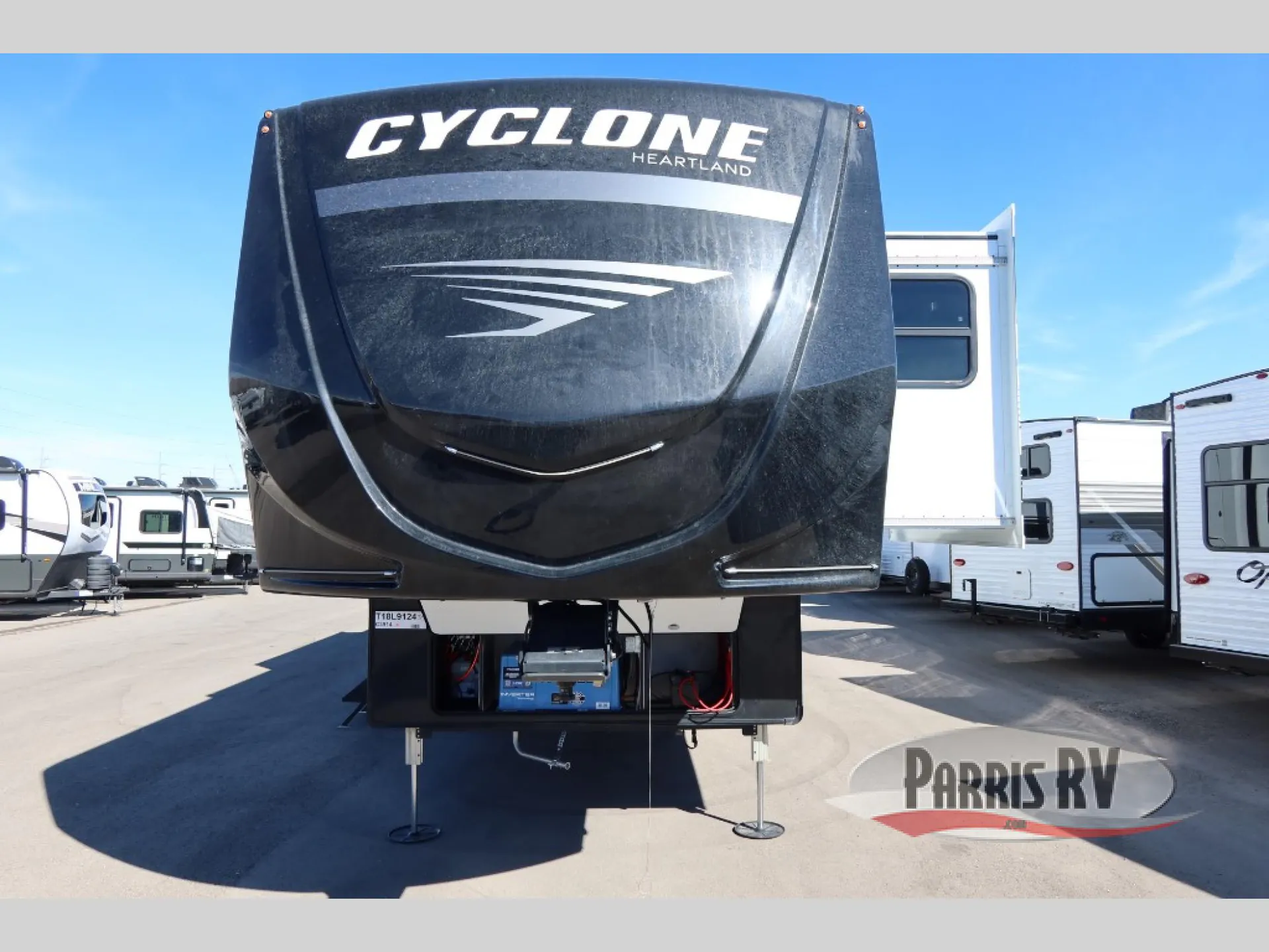 2026 Heartland Cyclone 3914 - Photo 3