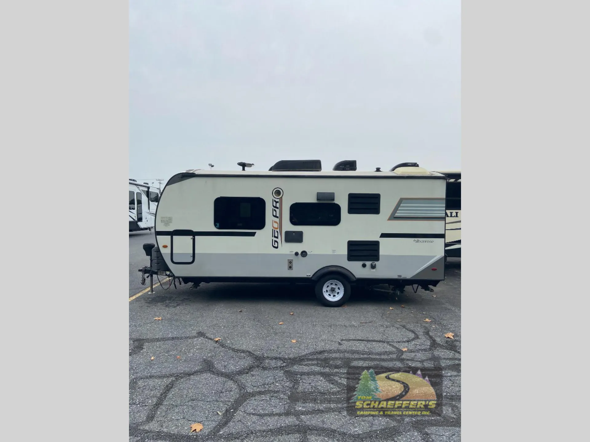 2018 Forest River Rockwood Geo Pro 19FD - Photo 4