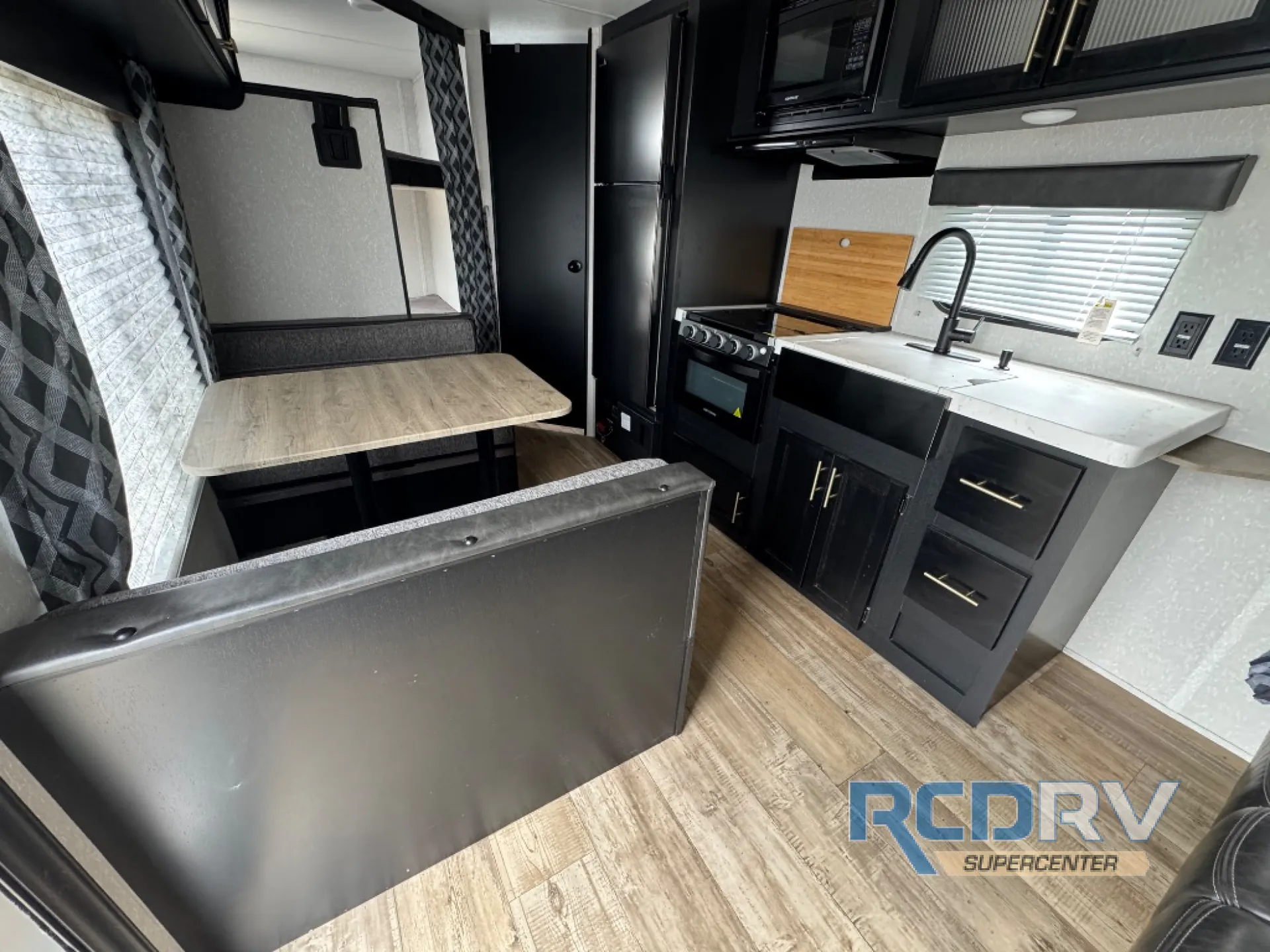 2021 Forest River Cherokee Grey Wolf 26DJSE - Photo 4