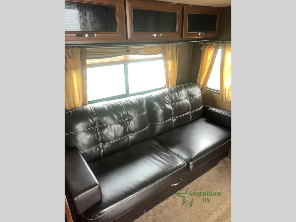 2016 Forest River Vibe 312BHS, Photos photo 24