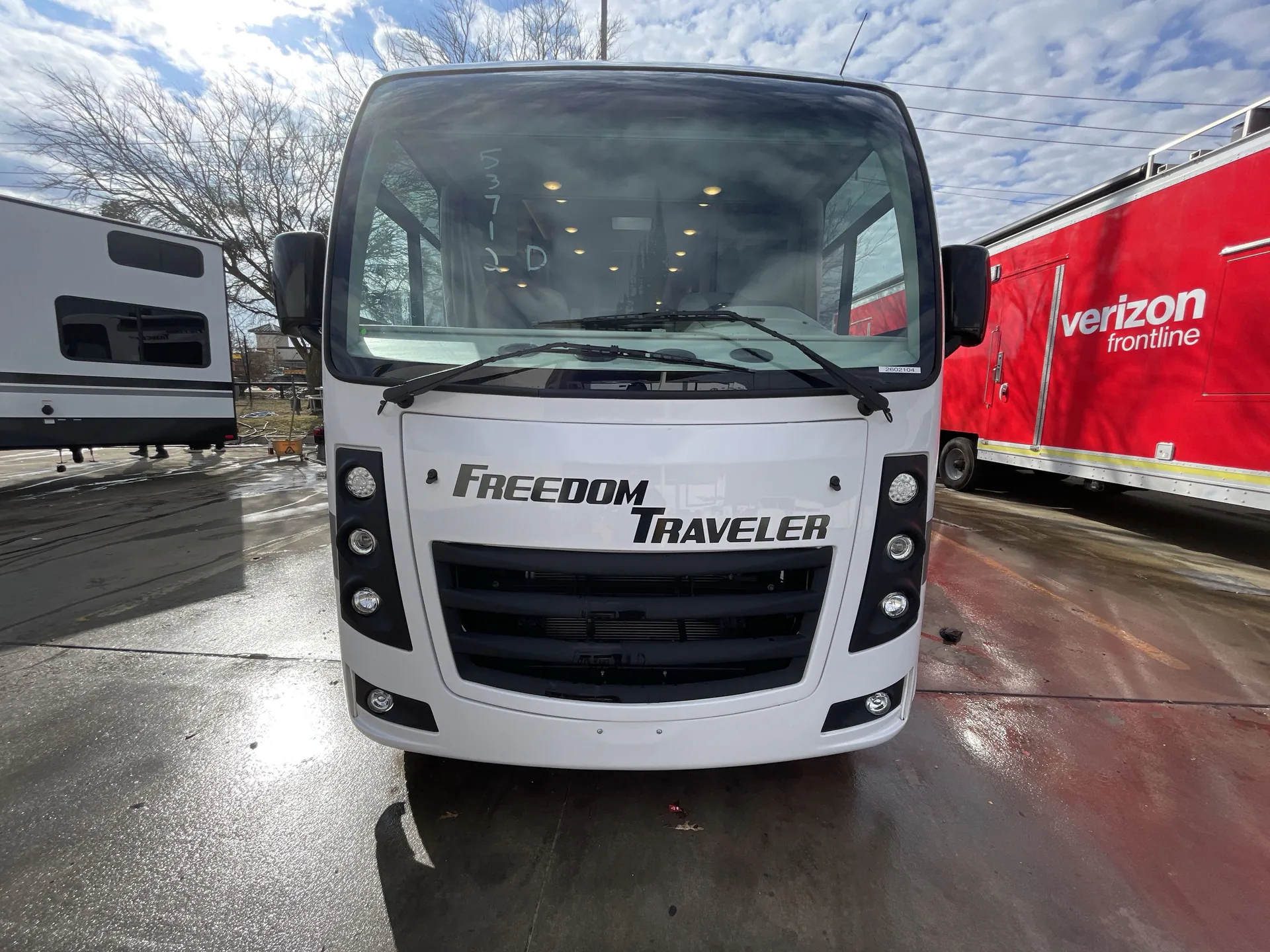 2026 Thor Motor Coach Freedom Traveler A28 — front