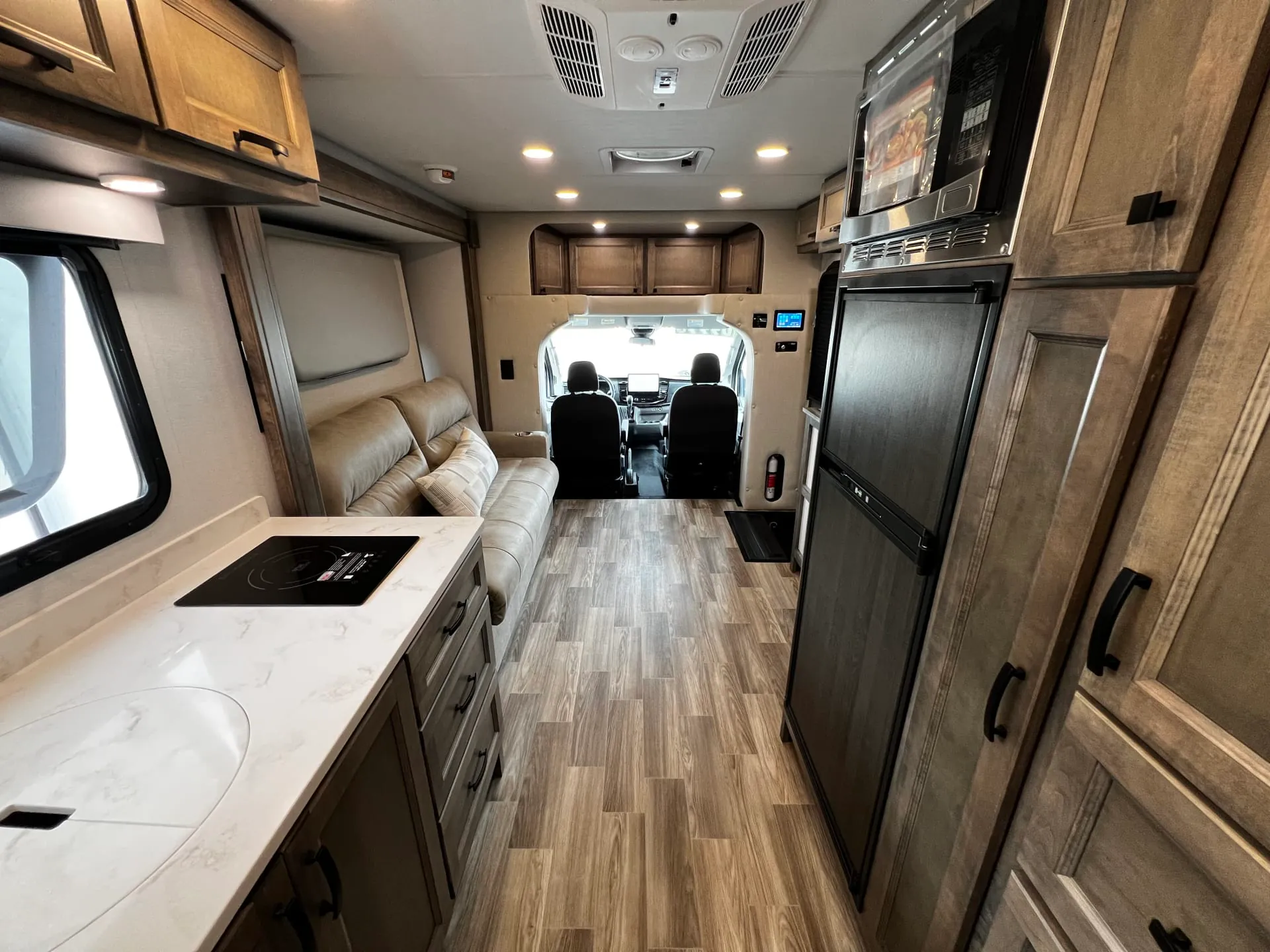 2026 Tiffin Midas 24 MT - Photo 4