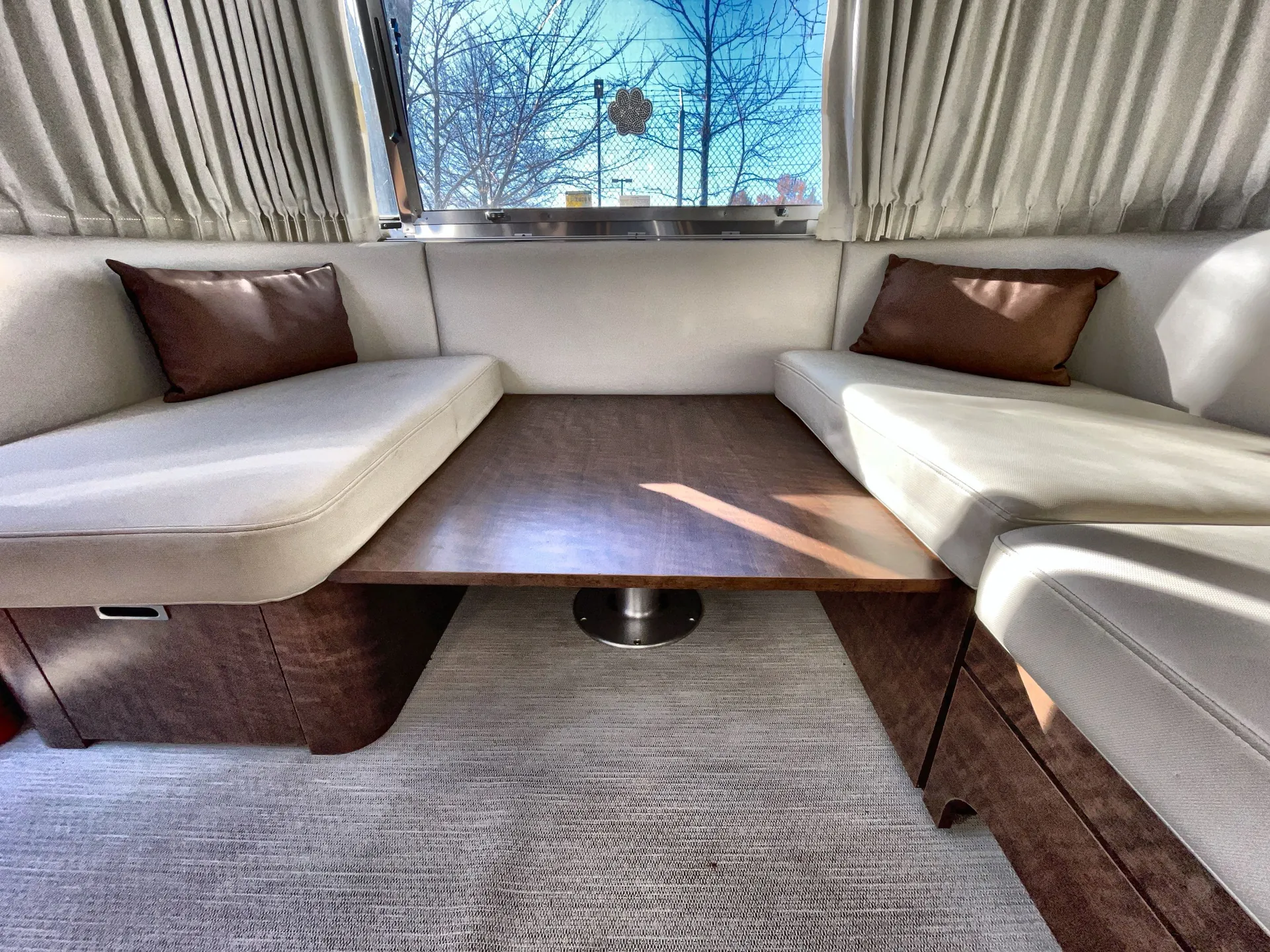 2019 airstream Globetrotter 27FB Twin — living area main
