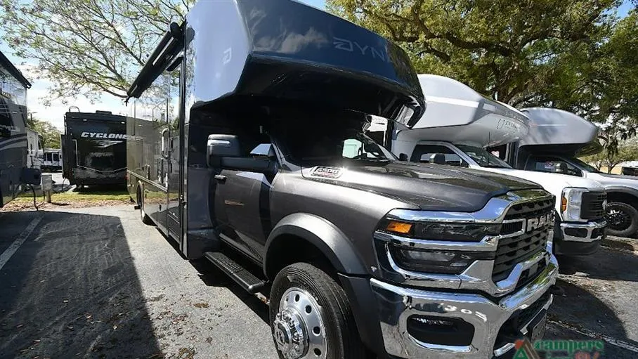 2026 Dynamax Corp Isata 5 30FW - Photo 2