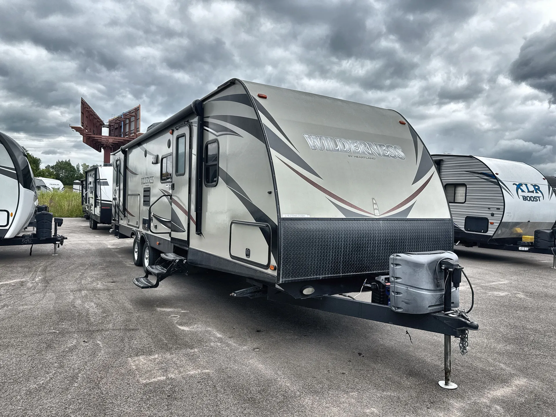 2016 Heartland Wilderness 3125 BH - Photo 2