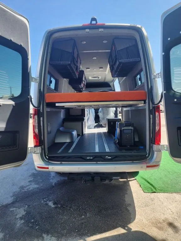 2023 Winnebago Adventure Wagon 70SE - Photo 3