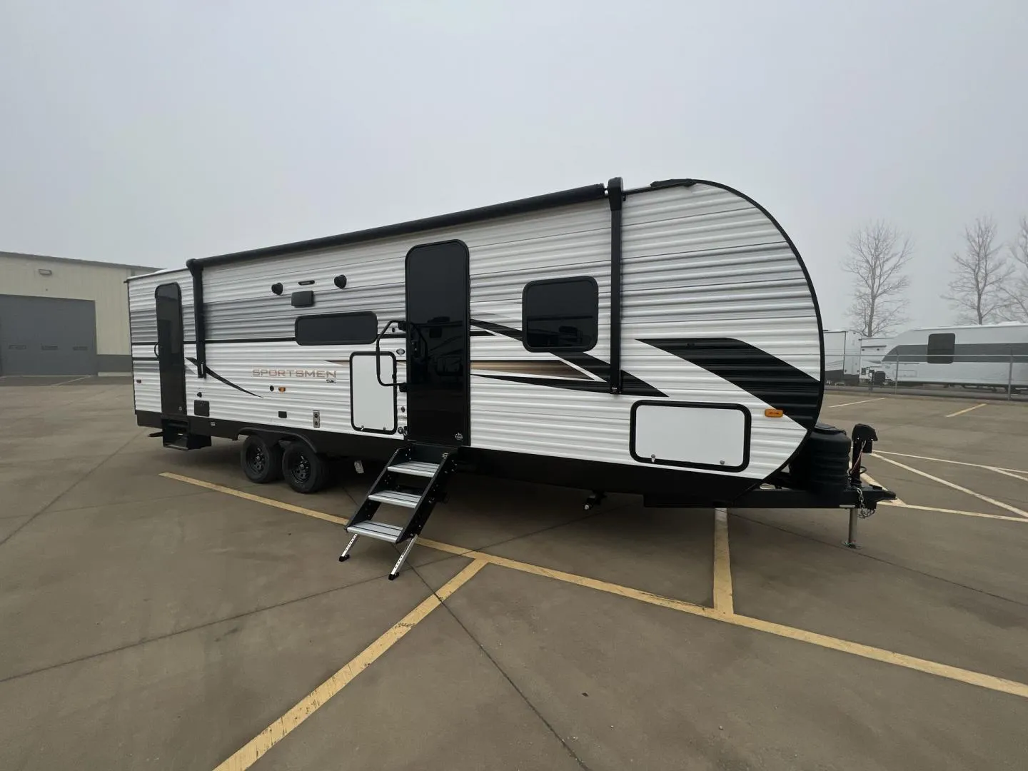 2027 KZ RV Sportsmen SE 301BHKSE - Photo 3