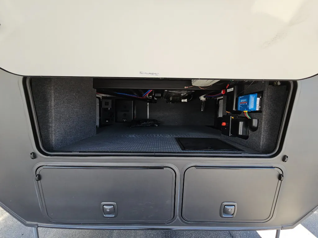2026 Keystone Raptor 441, Photos photo 8