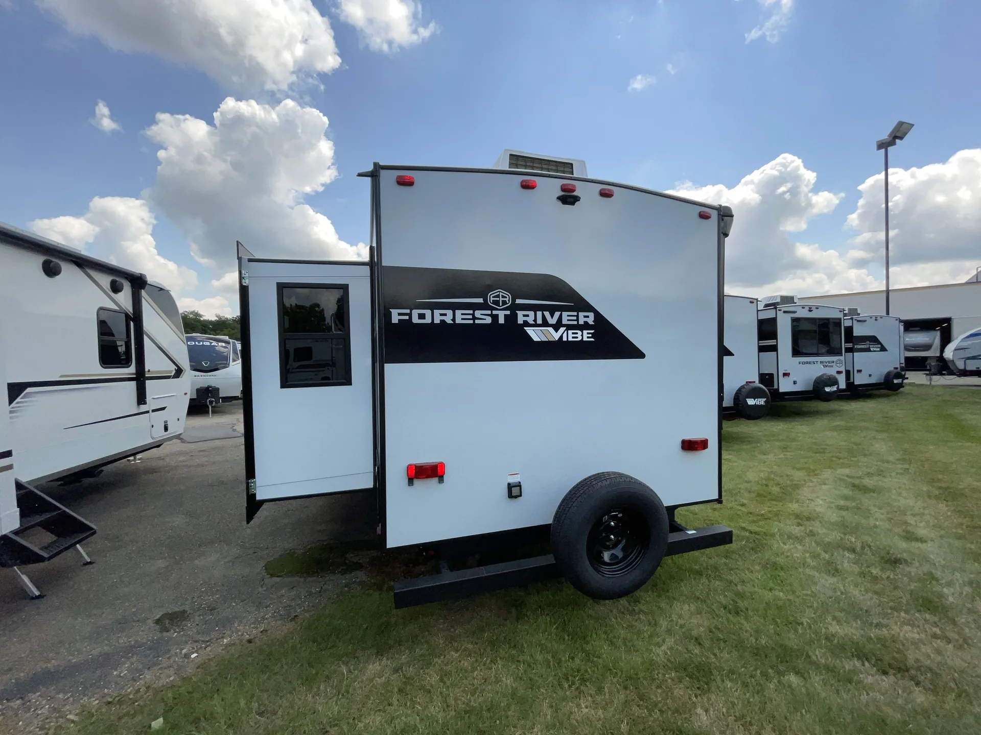 2027 Forest River Vibe 2600RK — backside
