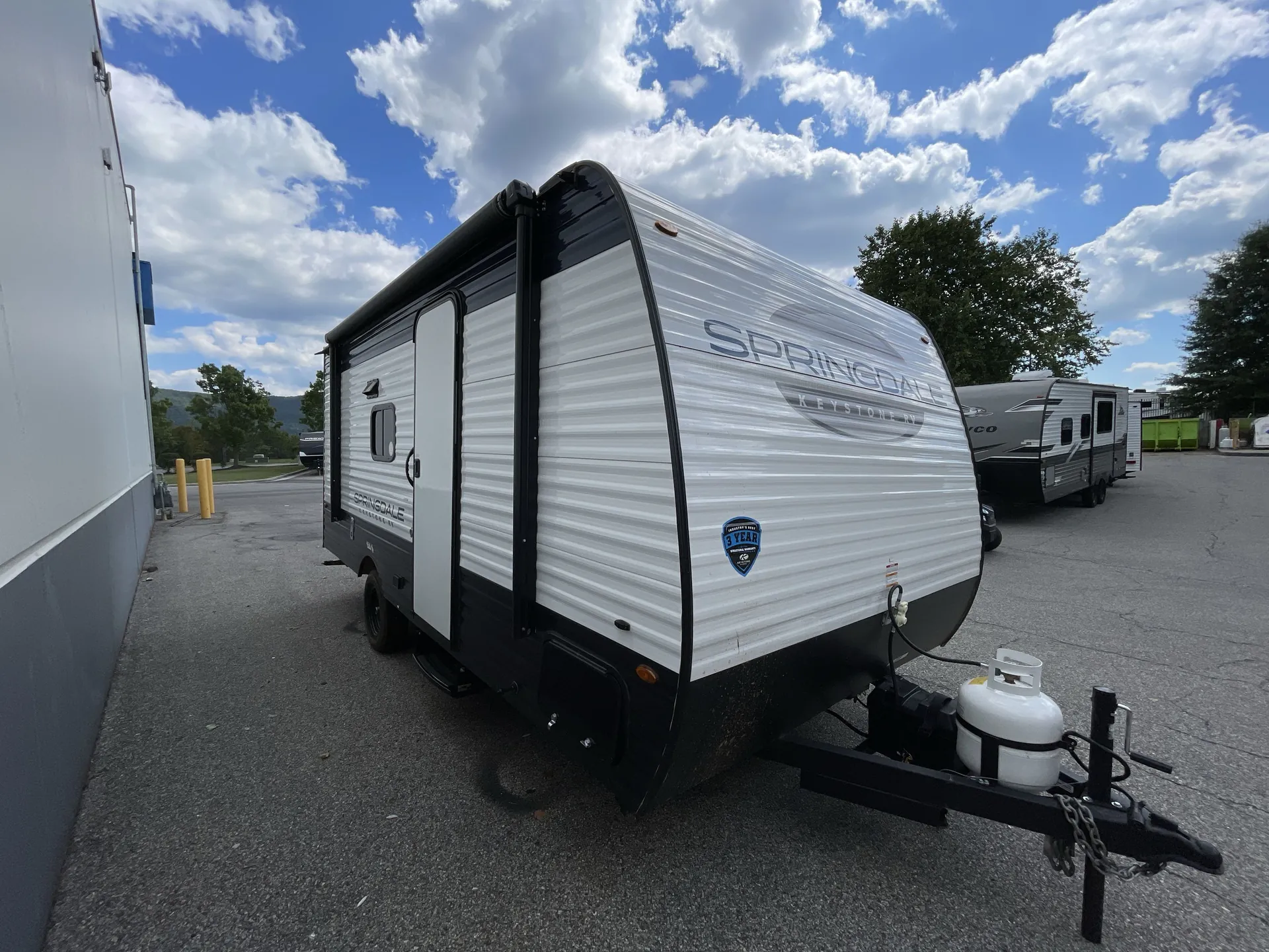 2025 Keystone Springdale 1760BH dealer photo 1 from Camping World
