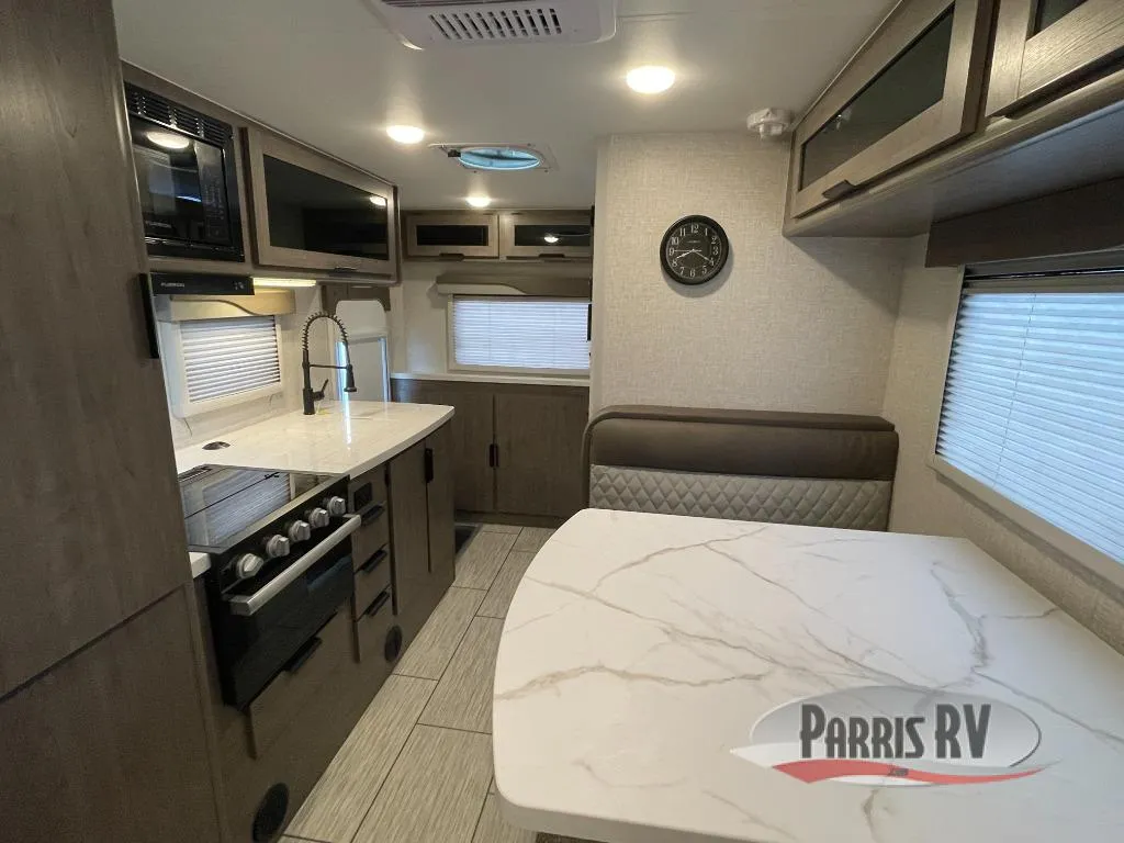 2026 Lance Lance Truck Campers 1191 - Photo 2