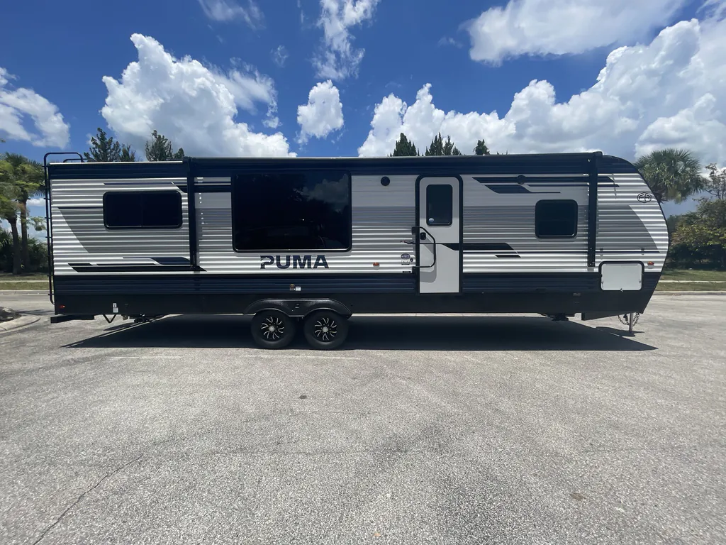 2027 Forest River Puma 290RL, Photos photo 5