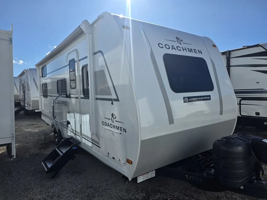 2026 Coachmen Freedom Express Select 21SE - Photo 2