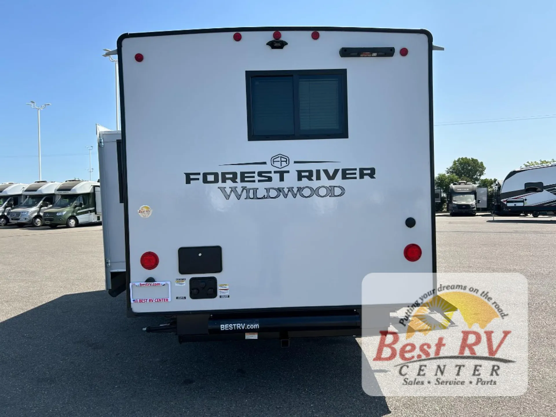 2026 Forest River Wildwood Heritage Glen Hyper-Lyte 25RBHL — Photo 5