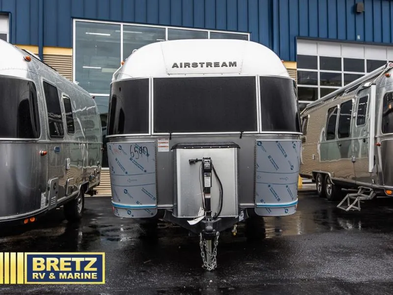 2025 Airstream Flying Cloud 23FB - Photo 3